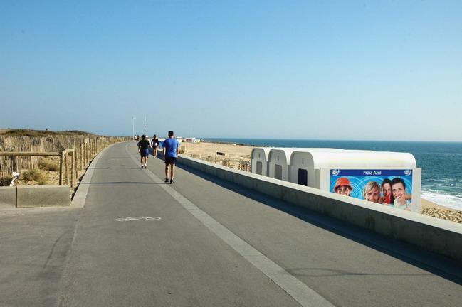 Em Frente A Praia E Marina Vila do Conde Bagian luar foto