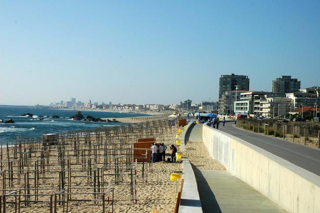 Em Frente A Praia E Marina Vila do Conde Bagian luar foto