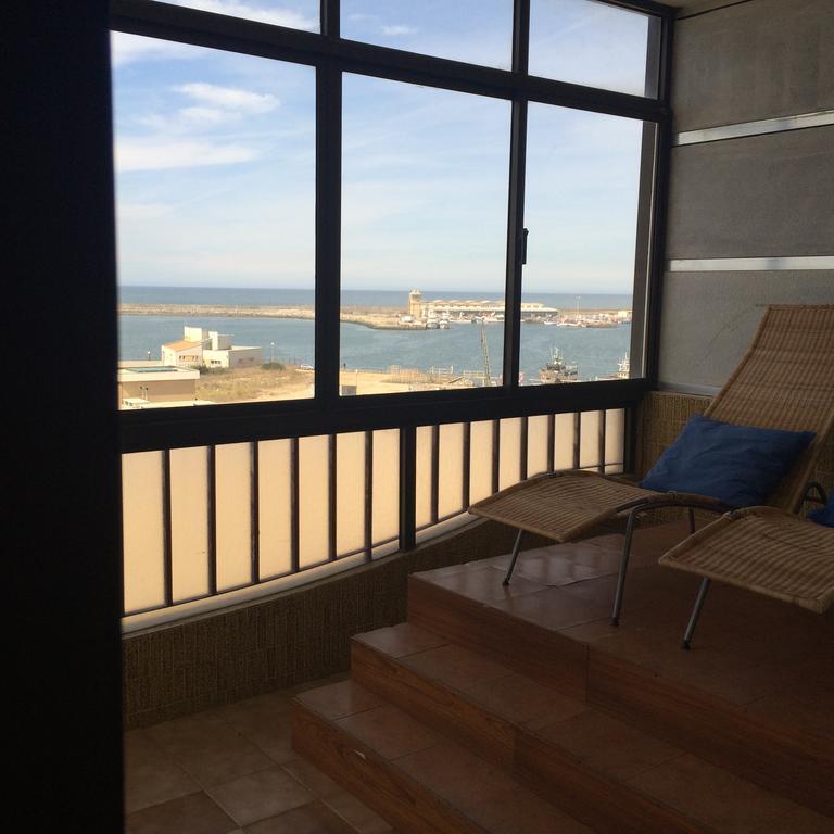 Em Frente A Praia E Marina Vila do Conde Bagian luar foto
